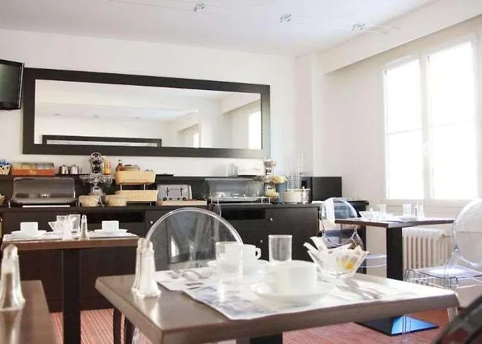 The Originals Boutique, D'angleterre, Le Havre, Centre, ホテル 3*